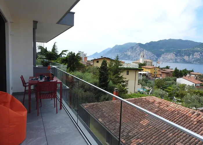 Blue Sky Garda - Sunset