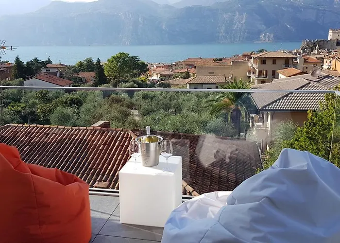 Blue Sky Garda - Sunset